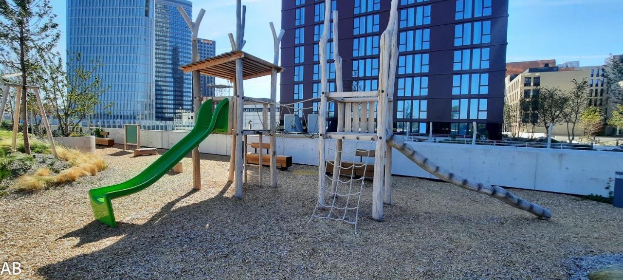 Superior Apartment & Rooftop Pool Wien Ngoại thất bức ảnh